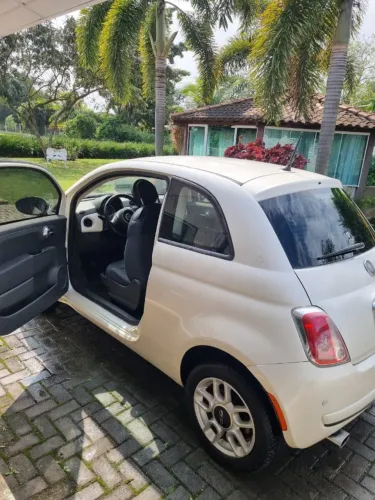 Fiat 500 Cult 1.4 Flex 8V EVO Mec. 2013