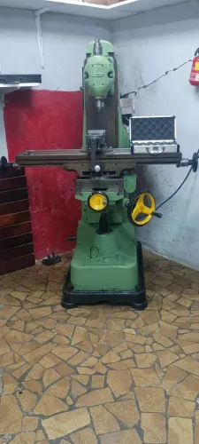 Freza em ótimo estado