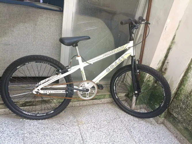 Bicicleta aro 28 