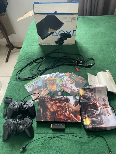 Play station 2 