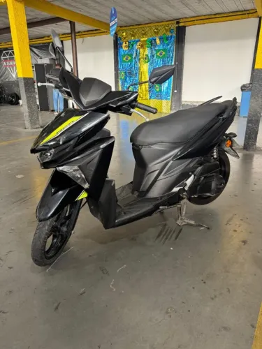 Yamaha Neo 125 Scooter