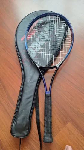 Raquete da prince de composição grafite