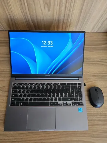 Notebook Samsung book 4 ,i3 ,13° Geração