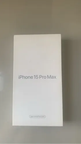 iPhone 15 Pro Max com garantia da Apple 