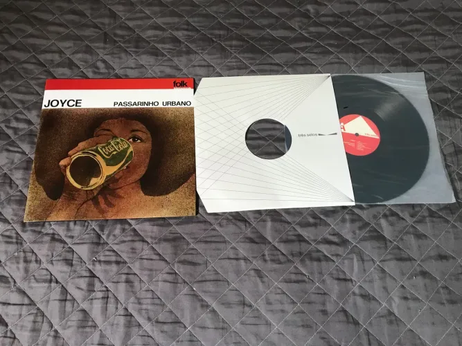 Lp Joyce -Passarinho Urbano , reedição Três Selos, vinil novo, aberto só para conferir .