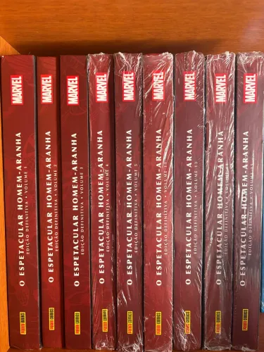 Homem-aranha edição definitiva.