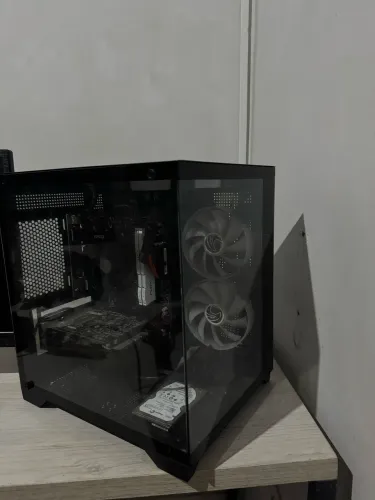 Gabinete aquário preto em perfeito estado