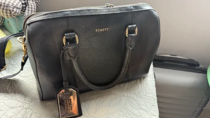 Bolsa de couro Schutz