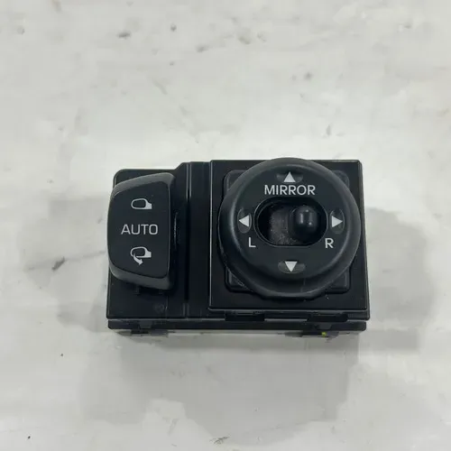 Botão Comando Retrovisor Hb20 Hb20x 2013 A 2019 C/retrátil