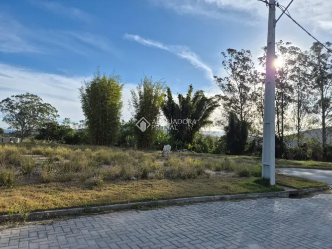 tTERRENO DE 360M² EM GAROPABA