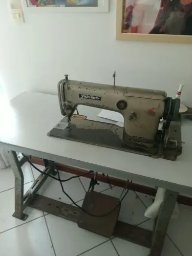 Vende se maquina de custura