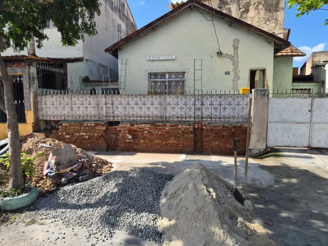 Grade de muro