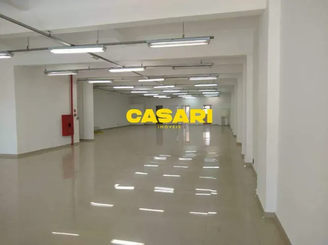Salão Comercial para Locação com 305m²  Bairro Anchieta | São Bernardo do Campo