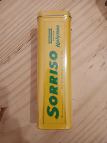 Lata Sorriso edição limitada Kolynos 90g