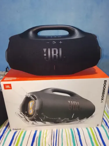 Vendo caixa de som JBL bombox 4