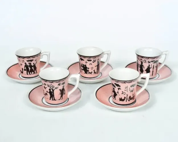 Xicaras de café - Porcelana pintada a mão