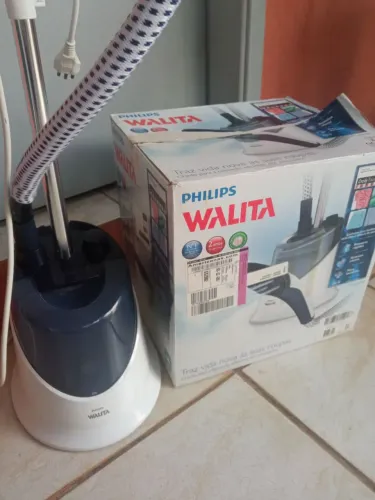 Passadeira a vapor Walita