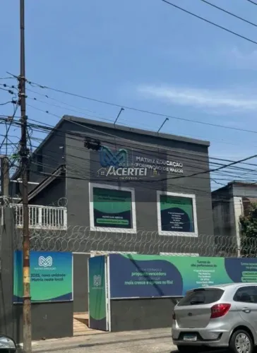 Conjunto Comercial à Venda em Charitas, Niterói | 750m²