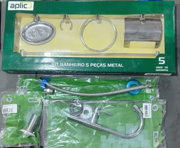 KIT BANHEIRO: 5 PEÇAS + TORNEIRA DE LAVATÓRIO + VÁLVULA + ENGATE FLEXÍVEL.