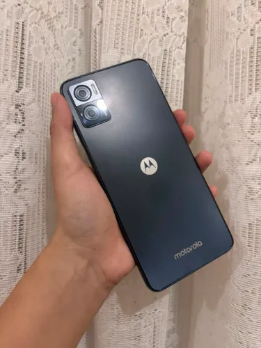 Moto E22 64GB ? Ótimo estado!