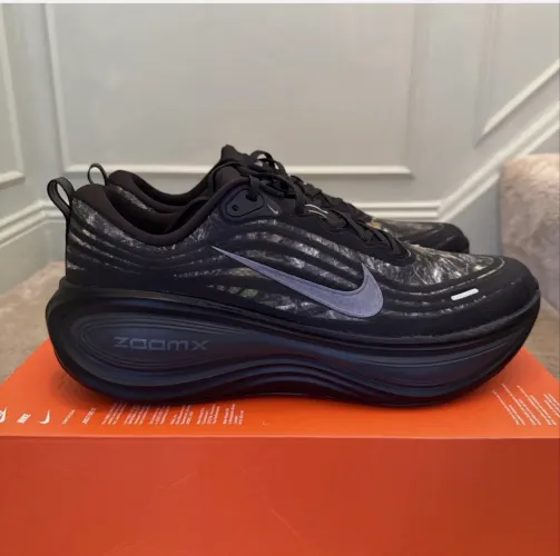Nike Vomero Plus 41Br