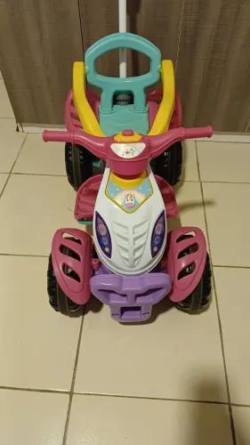 Quadriciclo infantil