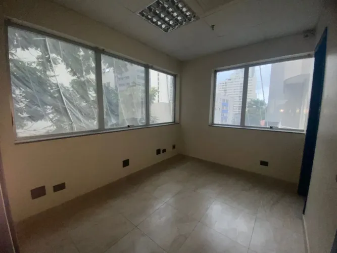2 Conjuntos Comerciais para venda com 70 metros quadrados em Itaim Bibi - São Paulo - SP