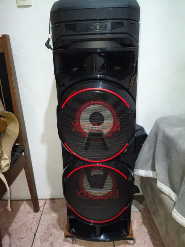Torre som LG RNC9 1.200 reais