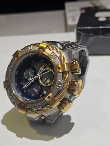 Relógio Invicta Bolt Thunderbolt 21355 Prata/dourado