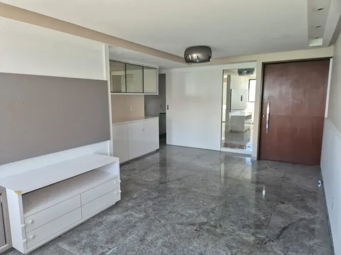 APARTAMENTO 3 QUARTOS SENDO 2 SUÍTES