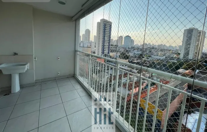 Aluguel de Studio Ideal para Solteiros: 1 Quarto, 1 Banheiro e 1 Vaga de Garagem no Coraçã
