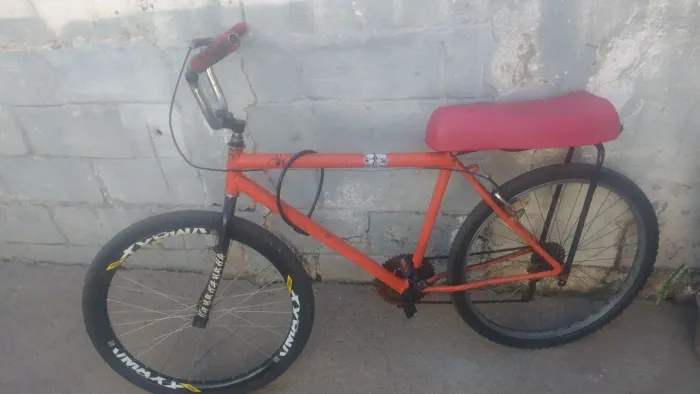 BIKE ARO 26 MONTADINHA (Leia a Descrição)