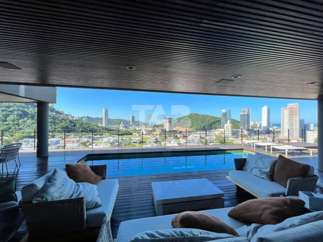 Casa à venda no Condomínio Horizontal Praia Brava Itajaí