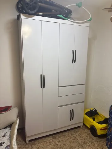 Guarda roupa