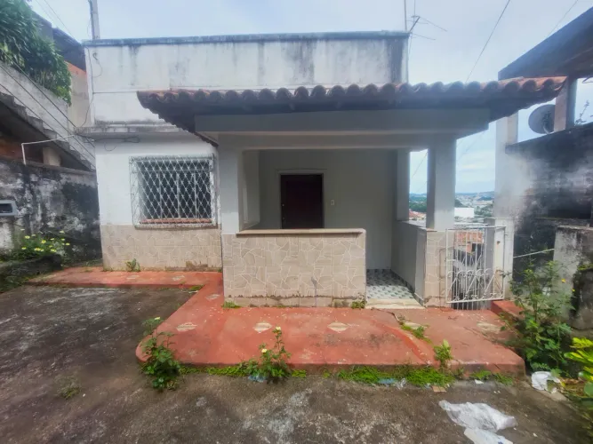 Casa de 03 quartos no Nossa Senhora Aparecida