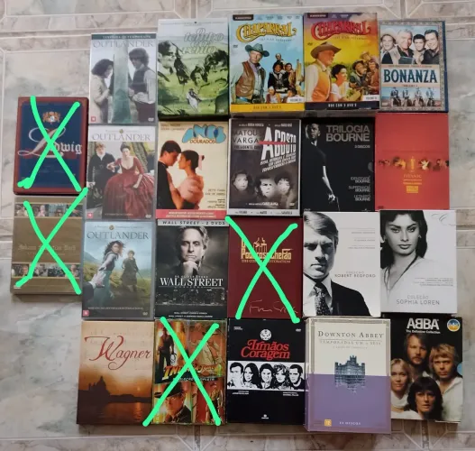 Vendo box de dvds novos