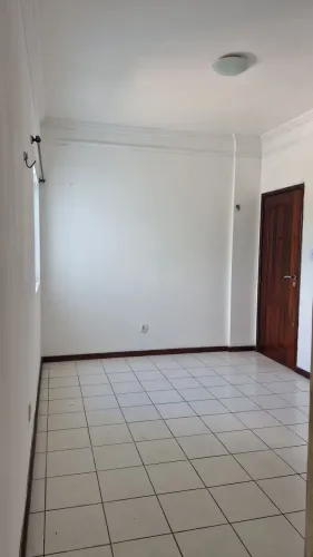Valor 1600! Alugo Excelente apto no residencial Via Roma 