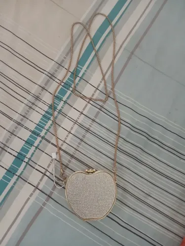 Bolsa estilosa social formato de maçã