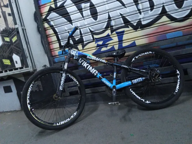Vendece bicicleta aro 26 vikingx tuff 25 com aro vmaxx suspensão Absolut travada