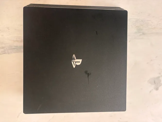 Vendo Ps4 Slim PS4