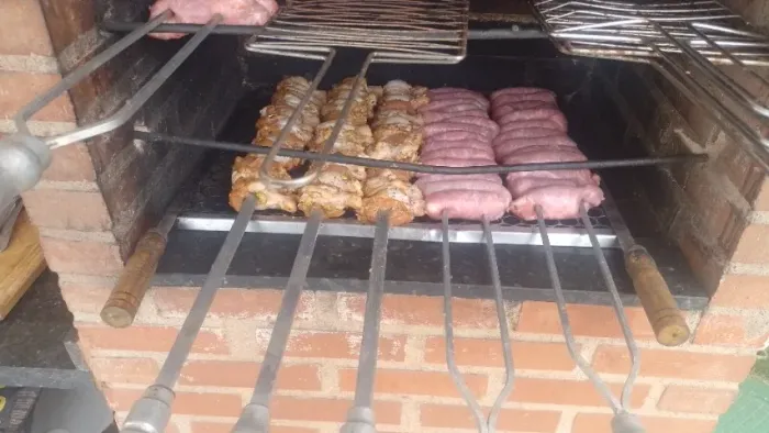 Churrasqueiro profissional 
