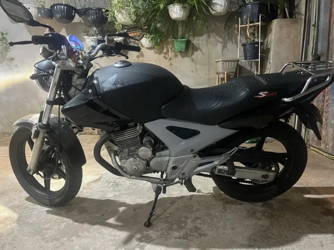 Honda CBX 250 Twister 2007 ? Revisada