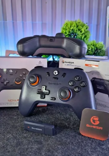 CONTROLE SEM FIO GAMESIR T4 NOVA LITE 