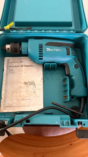 Furadeira de Impacto Makita HP1640K 760W 127V + Maleta Original