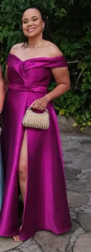 Vestido de festa fúcsia