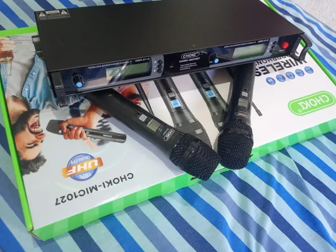 Microfone sem fio duplo