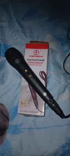 microfone de cantor bom