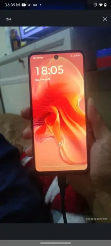 Vendo celular Motorola e bom estado geral sem trinca e sem defeito bairro Petrópolis