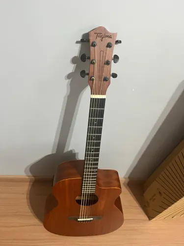 violão tagima SEMINOVO