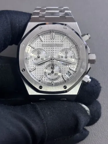 Relógio Audemars Piguet Royal Oak Chronograph de 41 mm em aço inoxidável